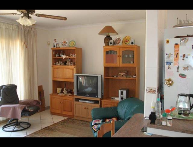 3 BEDROOM HOUSE FOR SALE IN ST MICHAELS ON SEA